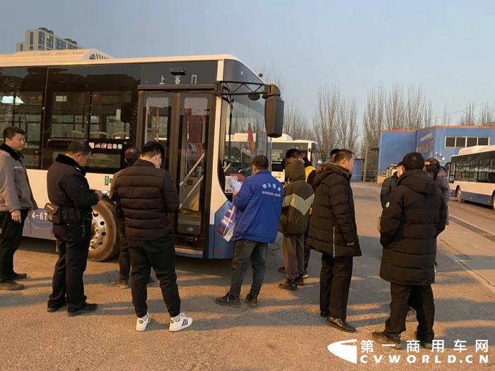 中车5.jpg 中车5.jpg