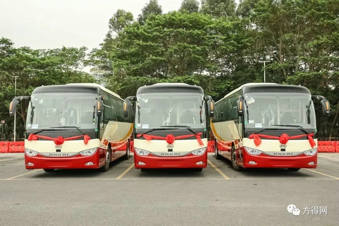 新能源客车 (8).jpg