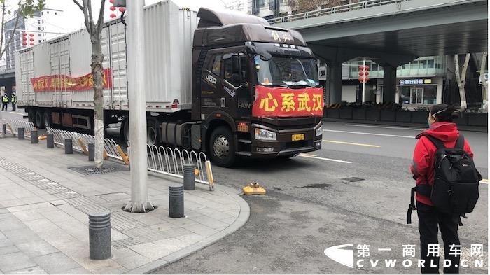 解放情2.jpg 解放情2.jpg