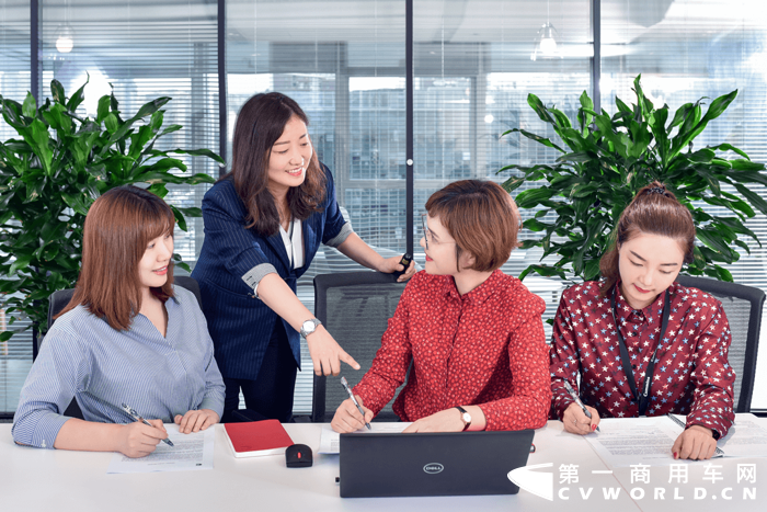康明斯1.png 康明斯1.png