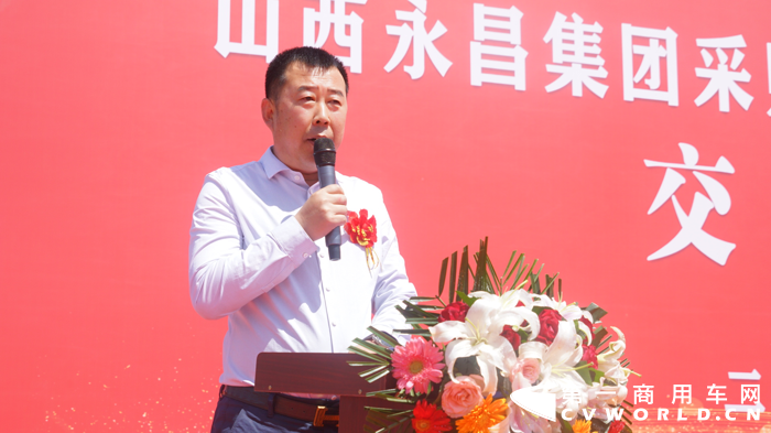 200辆大运N8E 3.0交付7.png 200辆大运N8E 3.0交付7.png
