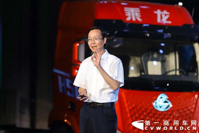 8幸福卡车人主题报告.jpg 8幸福卡车人主题报告.jpg