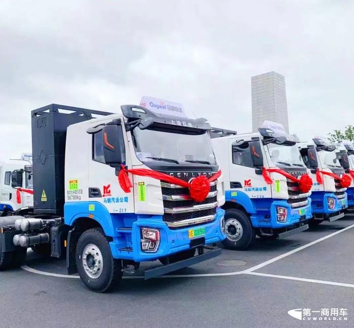 红岩5.jpg 红岩5.jpg