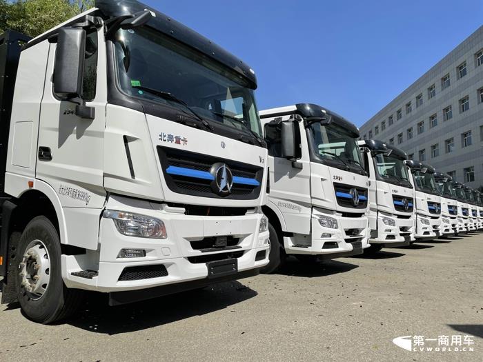 展车.jpg 展车.jpg