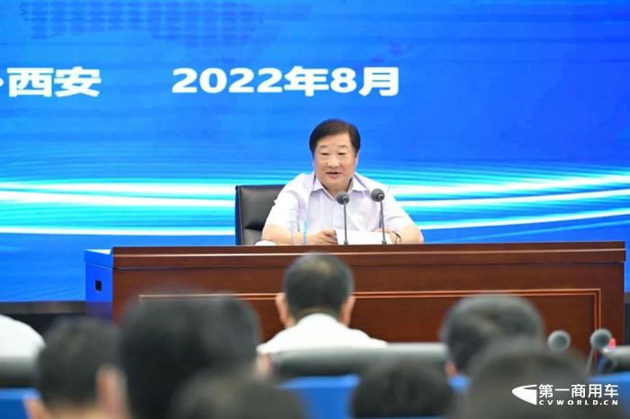 谭旭光1.jpg 谭旭光1.jpg