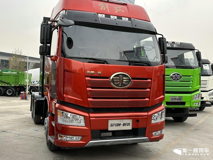 解放J6P充换电一体牵引车.jpg 解放J6P充换电一体牵引车.jpg
