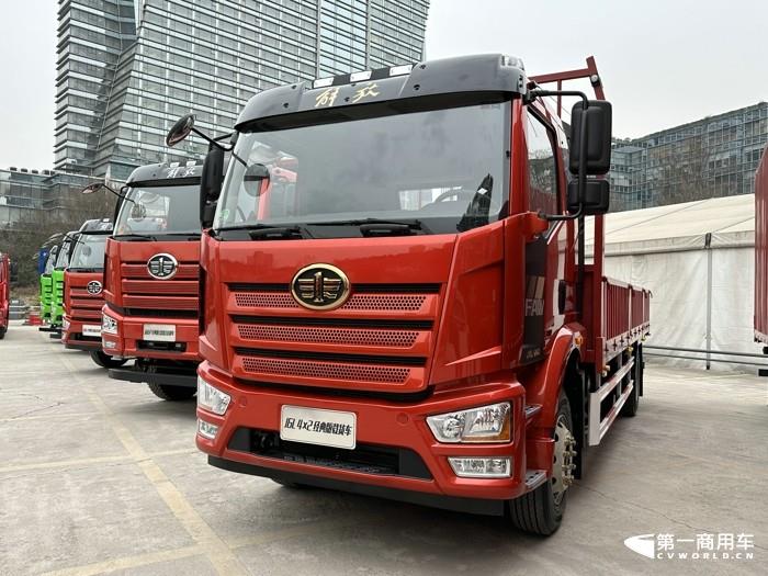 解放J6L 4×2经典载货车3.jpg