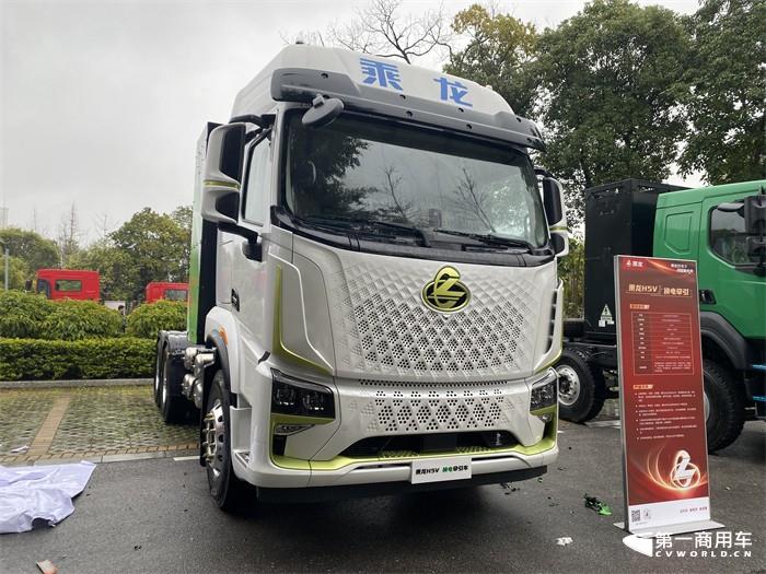 乘龙H5V换电牵引车.jpg 乘龙H5V换电牵引车.jpg