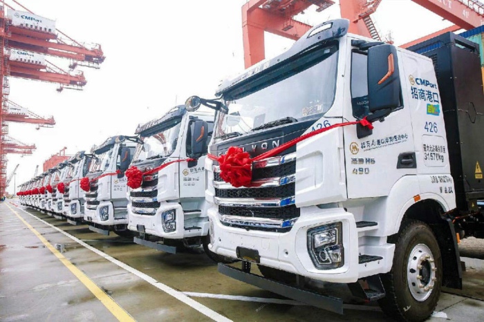 红岩纯电牵引车.jpeg 红岩纯电牵引车.jpeg
