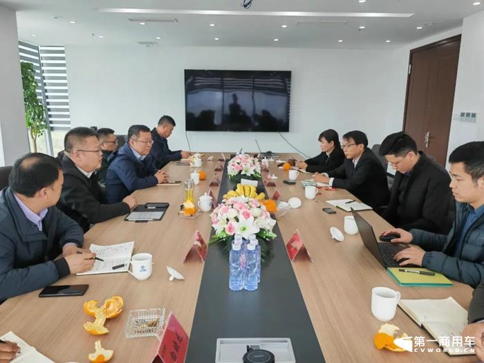 何清带队赴上海地区调研新能源产业链市场6.jpg 何清带队赴上海地区调研新能源产业链市场6.jpg