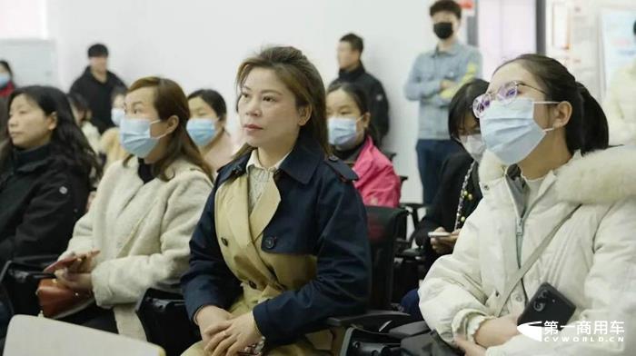 货运路?巾帼行项目首个“卡姐之家”在武汉建立6.jpg 货运路?巾帼行项目首个“卡姐之家”在武汉建立6.jpg
