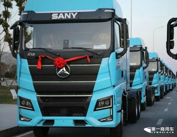 三一EV550牵引车3.jpg 三一EV550牵引车3.jpg