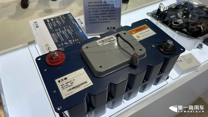 伊顿XLR超级电容器模组2.jpg 伊顿XLR超级电容器模组2.jpg