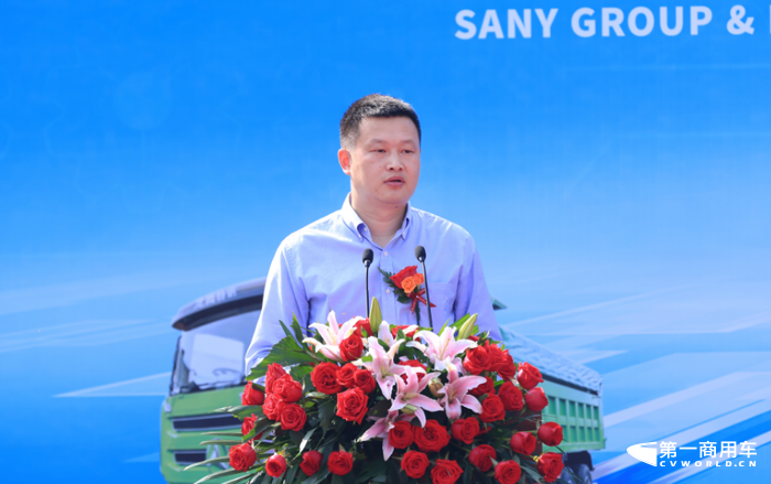 江苏最大规模三一电动化产品交付龙腾特钢3.png 江苏最大规模三一电动化产品交付龙腾特钢3.png