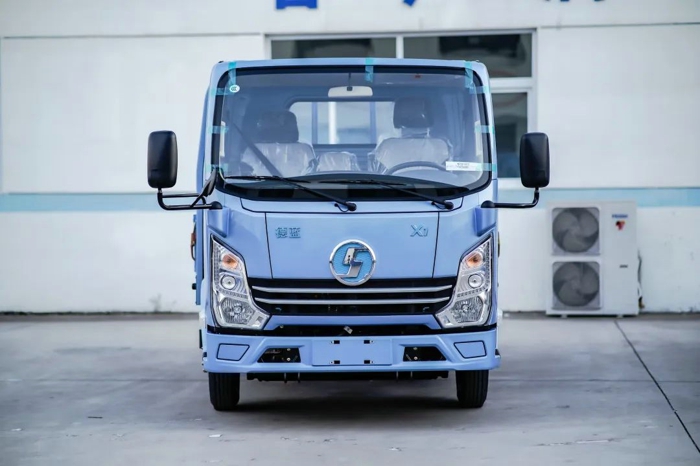 潍柴新能源商用车2.jpg 潍柴新能源商用车2.jpg