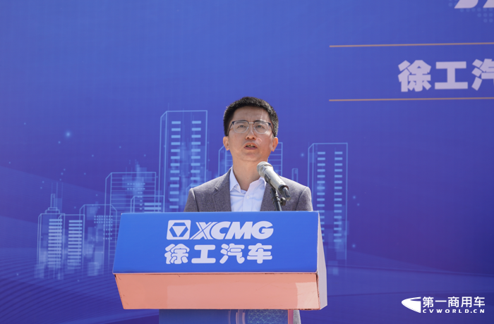 徐工危化品牵引车7.png 徐工危化品牵引车7.png