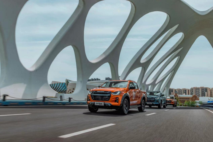 江西五十铃全新D-MAX V- CROSS,灵!3.png 江西五十铃全新D-MAX V- CROSS,灵!3.png