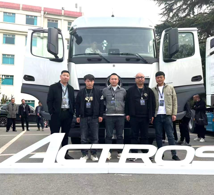 坐拥3辆奔驰Actros 张保军成运输圈“卷王”2.png 坐拥3辆奔驰Actros 张保军成运输圈“卷王”2.png