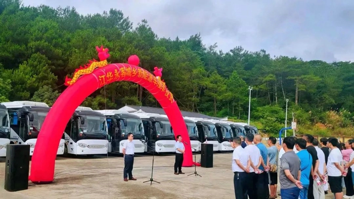 110台安凯纯电动A5批量驶入诗画永州2.jpg 110台安凯纯电动A5批量驶入诗画永州2.jpg