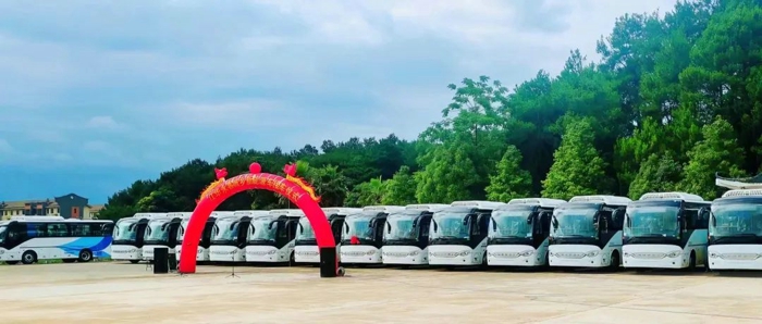 110台安凯纯电动A5批量驶入诗画永州4.jpg 110台安凯纯电动A5批量驶入诗画永州4.jpg