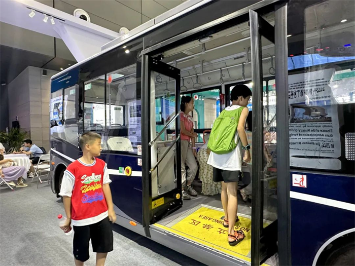 图片 4.png 图片 4.png