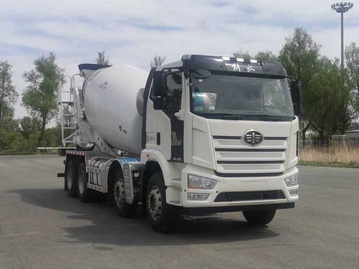 混凝土搅拌运输车.jpg 混凝土搅拌运输车.jpg