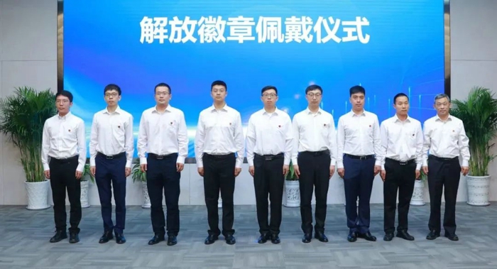 一汽解放14.jpg 一汽解放14.jpg