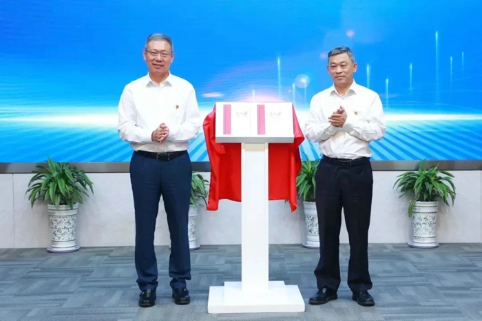 一汽解放15.jpg 一汽解放15.jpg