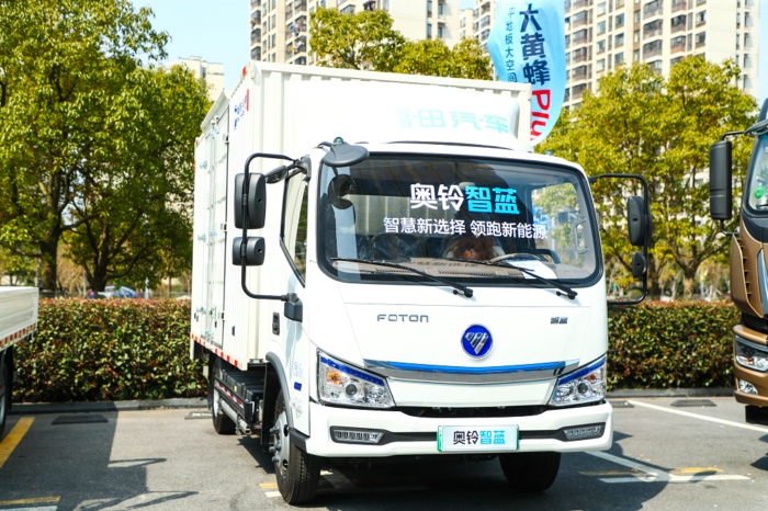 奥铃智蓝4.JPG 奥铃智蓝4.JPG