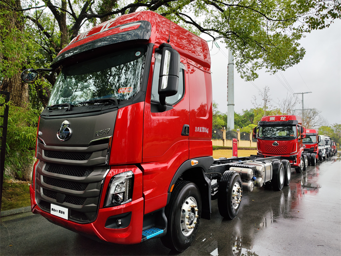 东风柳汽1.png 东风柳汽1.png