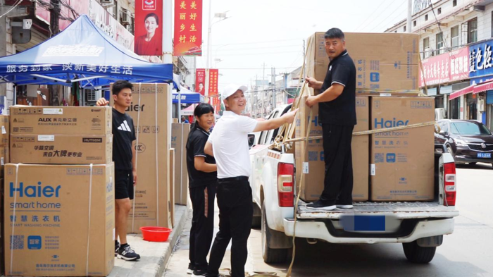 “东风轻型车 百县千镇大巡游”精彩启幕6.png “东风轻型车 百县千镇大巡游”精彩启幕6.png