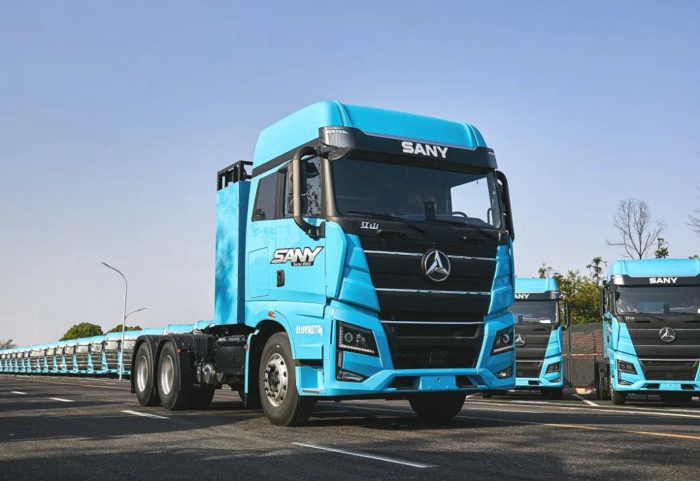 三一江山EV550充电重卡22.jpg 三一江山EV550充电重卡22.jpg