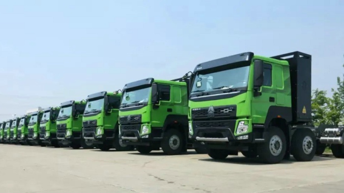 重汽豪沃V7-X纯电动渣土车.jpg 重汽豪沃V7-X纯电动渣土车.jpg