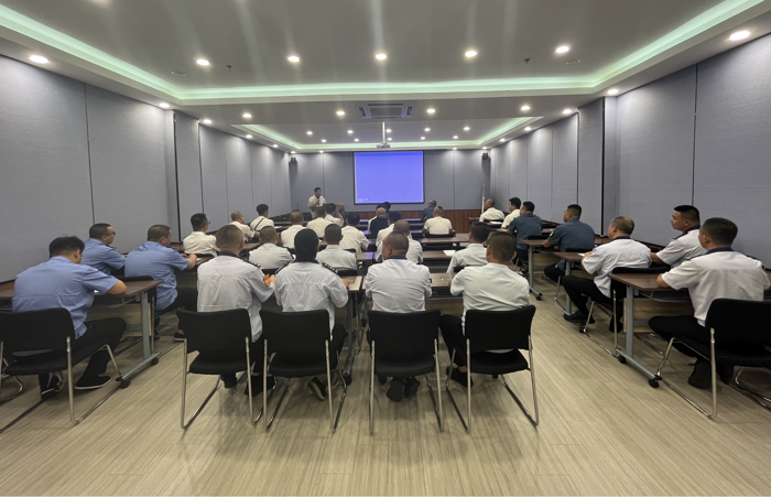 新能源公交车第一届驾驶员节电大赛.png 新能源公交车第一届驾驶员节电大赛.png