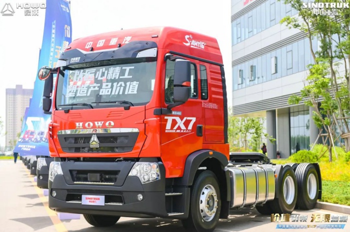 重汽全新豪沃TX7.jpg 重汽全新豪沃TX7.jpg