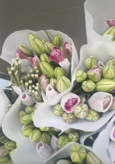 浪漫派送中,运花小哥姜师傅的幸福与Ta有关1.png 浪漫派送中,运花小哥姜师傅的幸福与Ta有关1.png
