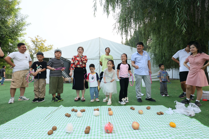 依维柯聚星济南区域火爆上市3.png 依维柯聚星济南区域火爆上市3.png
