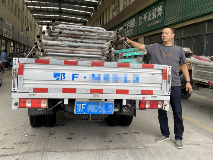长安跨越王X3助力李老板成就家装事业!2.png 长安跨越王X3助力李老板成就家装事业!2.png