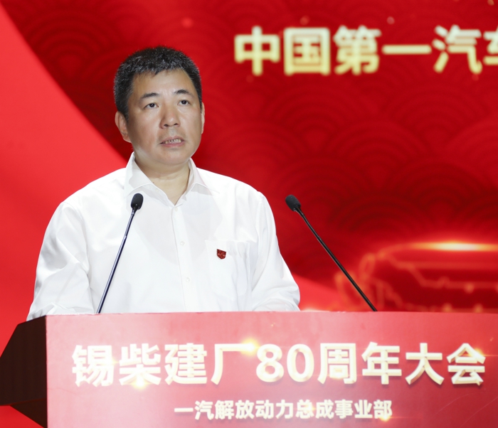 刘亦功.jpg 刘亦功.jpg