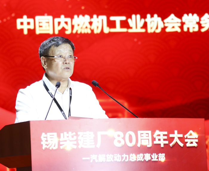 邢敏.jpg 邢敏.jpg