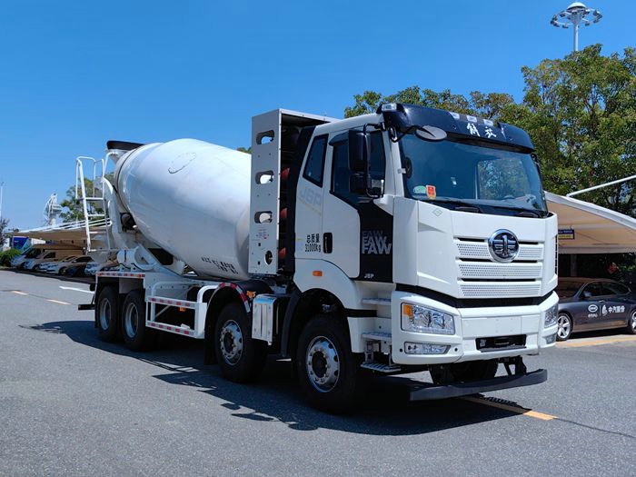 解放J6P CNG混凝土搅拌车.jpg 解放J6P CNG混凝土搅拌车.jpg