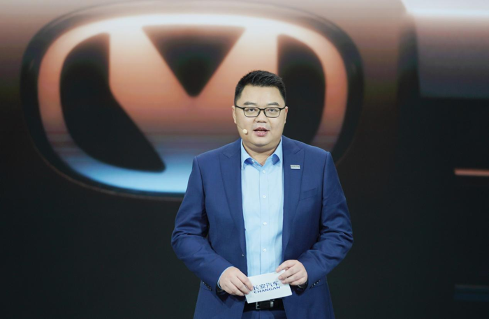 全球首款超级增程皮卡长安猎手正式亮相2.png 全球首款超级增程皮卡长安猎手正式亮相2.png