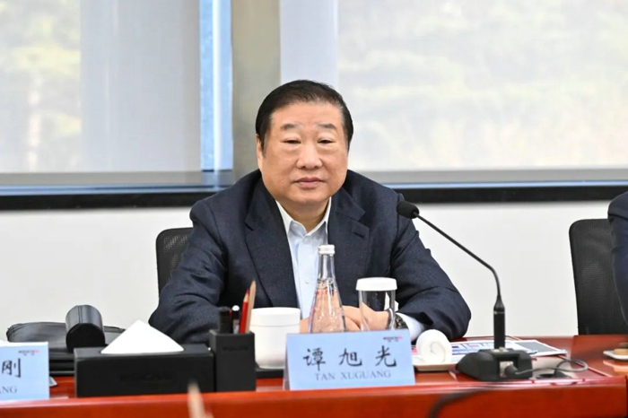 谭旭光:潍柴动力与比亚迪电池优势互补,推动商用车行业新能源转型!2.jpg 谭旭光:潍柴动力与比亚迪电池优势互补,推动商用车行业新能源转型!2.jpg