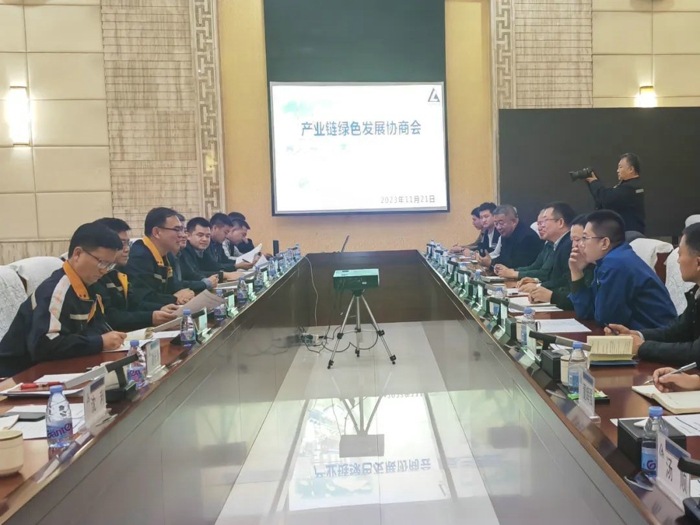 何清前往包头铝业进行合作交流2.jpg 何清前往包头铝业进行合作交流2.jpg