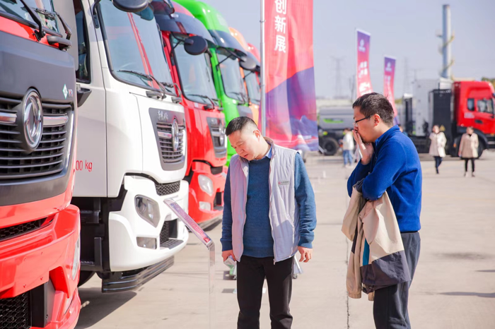 东风商用车3.png 东风商用车3.png