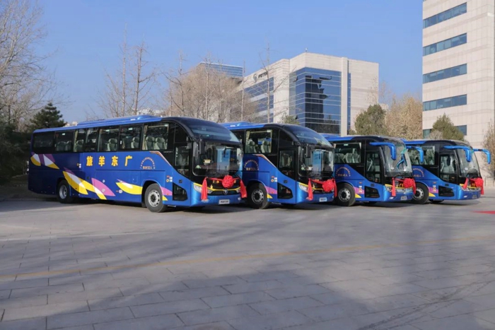 9年携手 欧辉品智客车再次批量交付广东羊旅3.jpg 9年携手 欧辉品智客车再次批量交付广东羊旅3.jpg