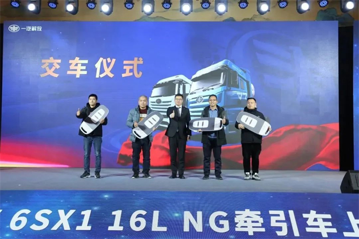 解放8.jpg 解放8.jpg