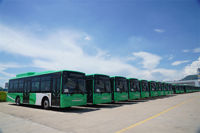 1 出口墨西哥的金旅天然气公交车.JPG 1 出口墨西哥的金旅天然气公交车.JPG