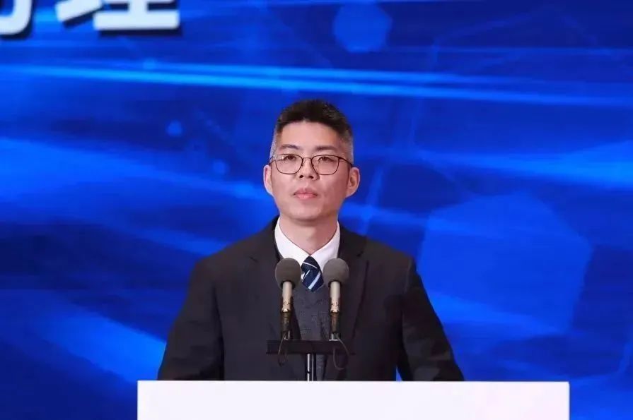 东风汽车股份召开2024年商务大会13.jpg 东风汽车股份召开2024年商务大会13.jpg