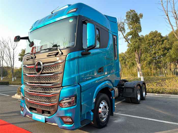 北京追梦LNG普货运输牵引车.png 北京追梦LNG普货运输牵引车.png